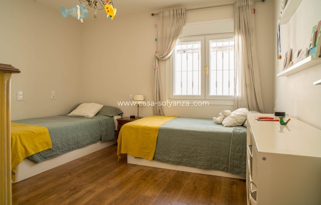 Reventa - Adosado - Pinoso - Avenida Maisonnave 30