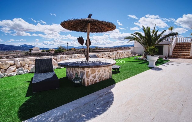 Reventa - Villa - Pinoso - Nog niet