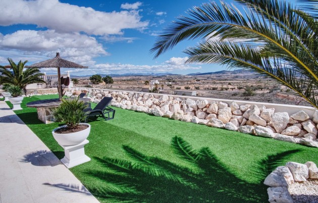 Reventa - Villa - Pinoso - Nog niet