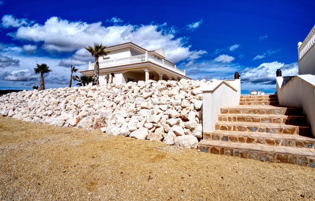 Reventa - Villa - Pinoso - Nog niet