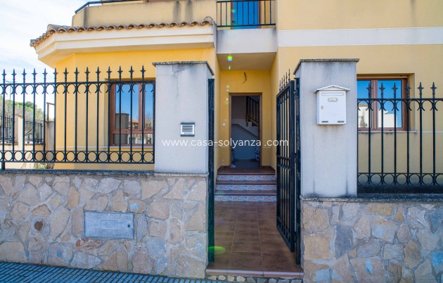 Reventa - Adosado - Pinoso - Calle Dalias 1