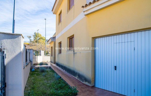 Reventa - Adosado - Pinoso - Calle Dalias 1