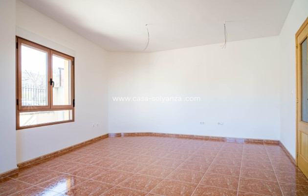 Reventa - Adosado - Pinoso - Calle Dalias 1