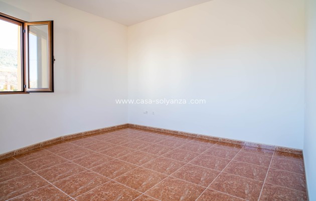 Reventa - Adosado - Pinoso - Calle Dalias 1