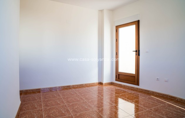 Reventa - Adosado - Pinoso - Calle Dalias 1