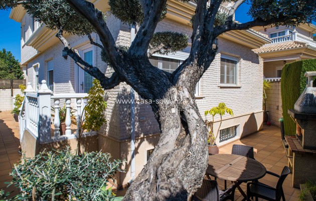 Revente - Villa - Elda