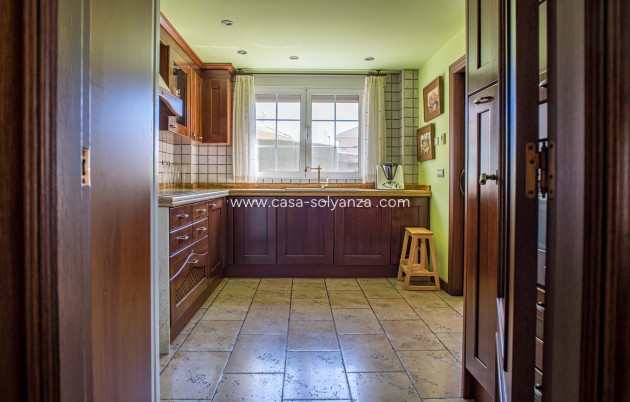 Revente - Villa - Elda