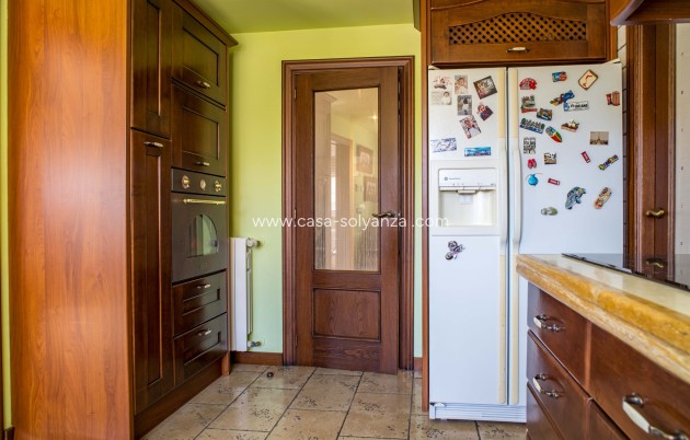 Revente - Villa - Elda