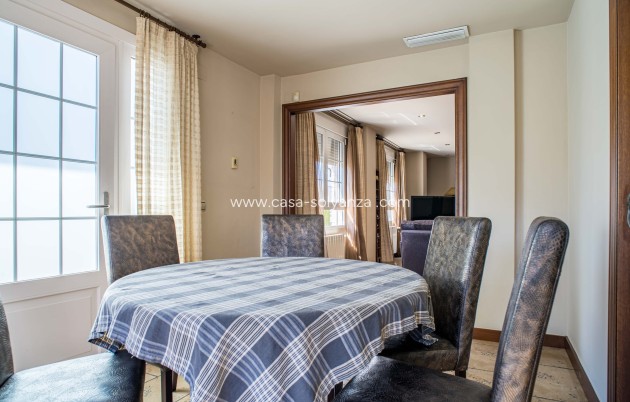 Revente - Villa - Elda