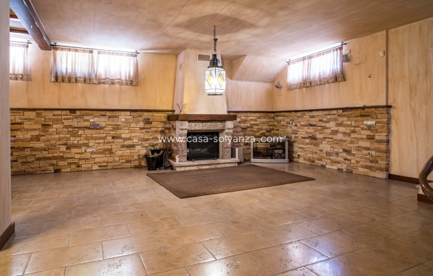 Revente - Villa - Elda