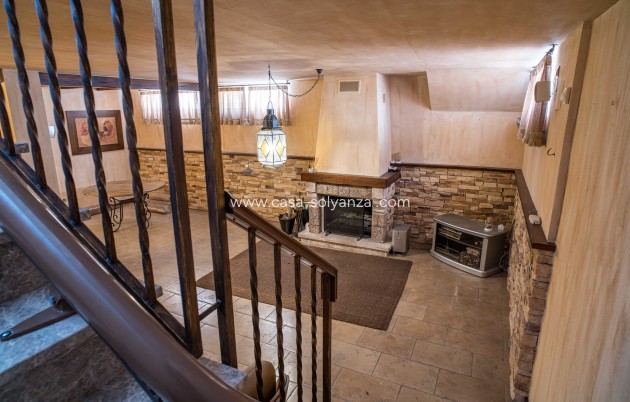 Revente - Villa - Elda
