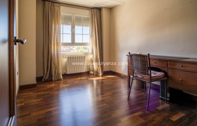 Revente - Villa - Elda