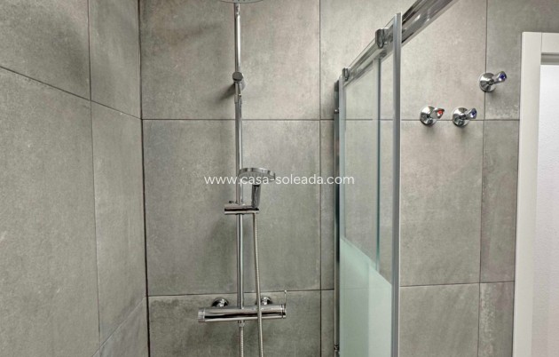Reventa - Apartamento / piso - Torrevieja - Costa Blanca