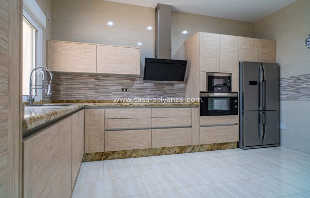 Reventa - Villa - Pinoso
