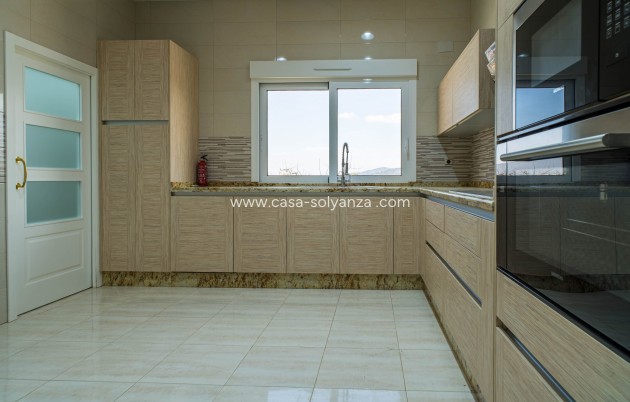 Reventa - Villa - Pinoso