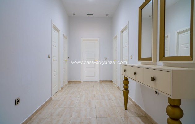 Reventa - Villa - Pinoso