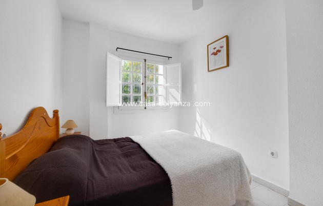 Resale - Bungalow - Torrevieja - Costa Blanca