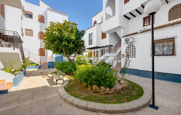 Resale - Bungalow - Torrevieja - Costa Blanca