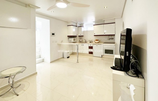 Reventa - Villa - San Miguel de Salinas - Inland