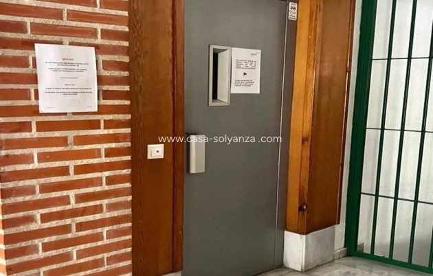 Resale - Apartment / flat - Torrevieja - Playa del Cura