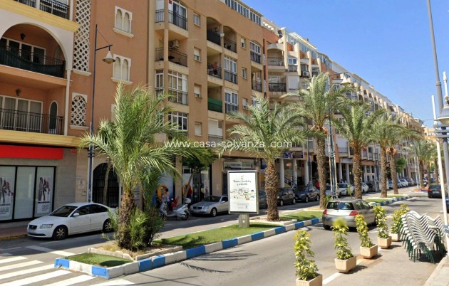 Resale - Apartment / flat - Torrevieja - Playa del Cura