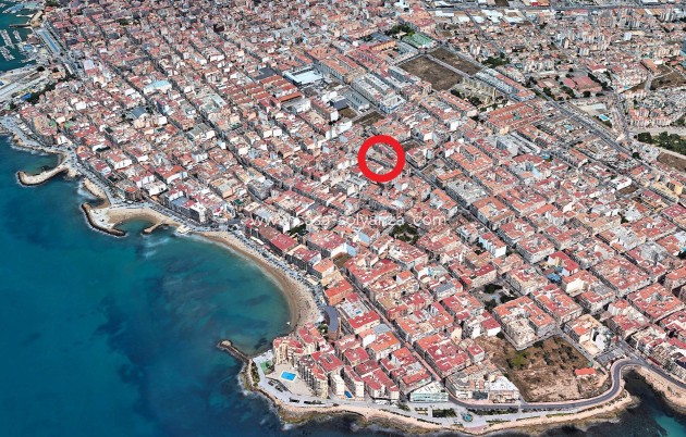 Resale - Apartment / flat - Torrevieja - Playa del Cura