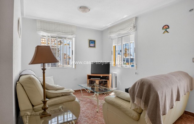 Reventa - Apartamento / piso - Torrevieja - La Siesta