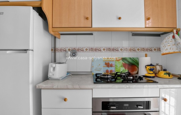 Reventa - Apartamento / piso - Torrevieja - La Siesta