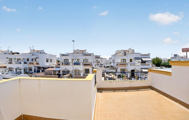 Reventa - Apartamento / piso - Torrevieja - La Siesta