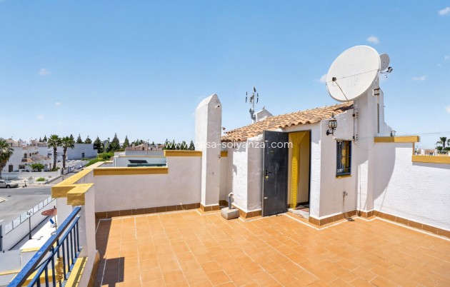 Reventa - Apartamento / piso - Torrevieja - La Siesta