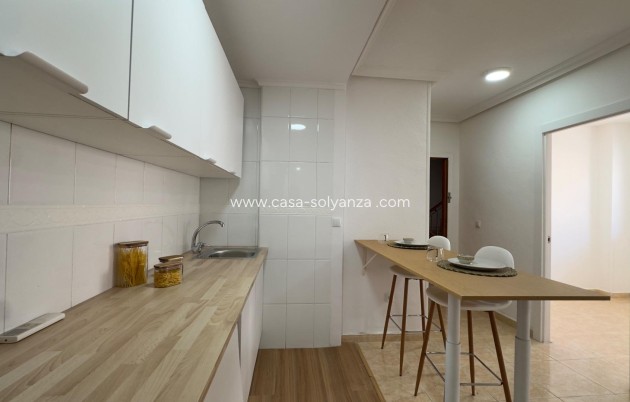 Herverkoop - Appartement / flat - Torrevieja - Center