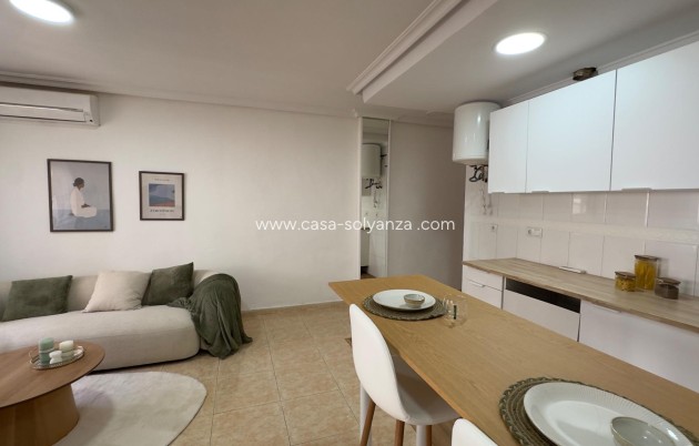 Herverkoop - Appartement / flat - Torrevieja - Center