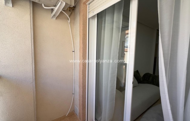 Herverkoop - Appartement / flat - Torrevieja - Center