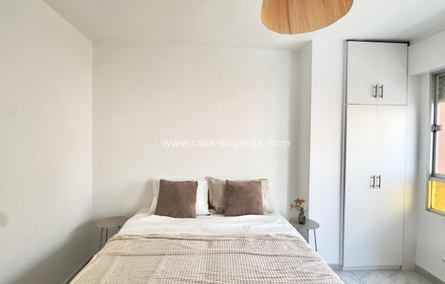 Resale - Apartment / flat - Torrevieja - Estacion Autobuses