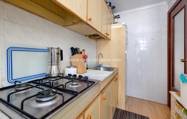 Resale - Apartment / flat - Torrevieja - Center
