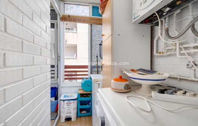 Resale - Apartment / flat - Torrevieja - Center