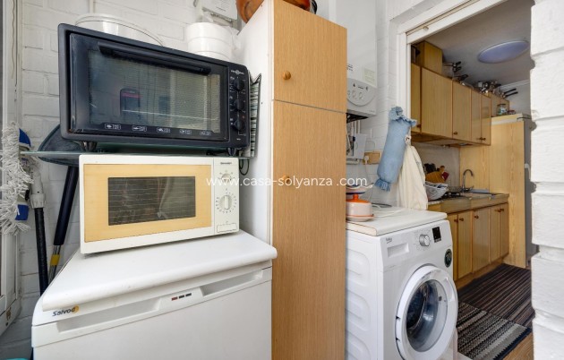 Resale - Apartment / flat - Torrevieja - Center