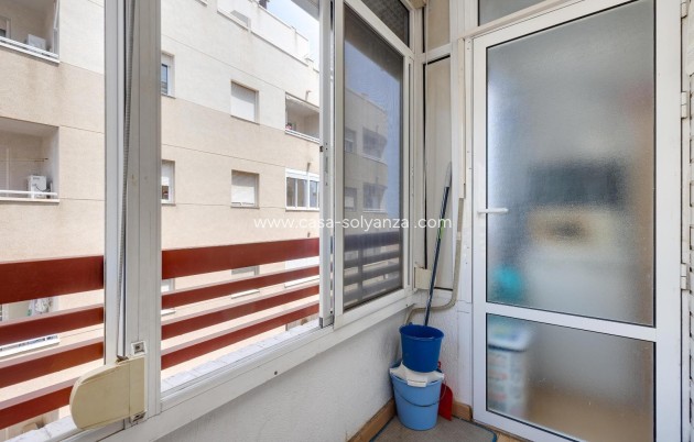 Resale - Apartment / flat - Torrevieja - Center