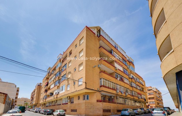 Resale - Apartment / flat - Torrevieja - Center