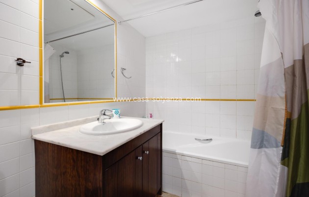 Reventa - Apartamento / piso - Torrevieja - Punta Prima