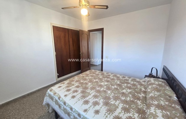 Reventa - Apartamento / piso - Torrevieja - Puerto Deportivo Marina Salinas