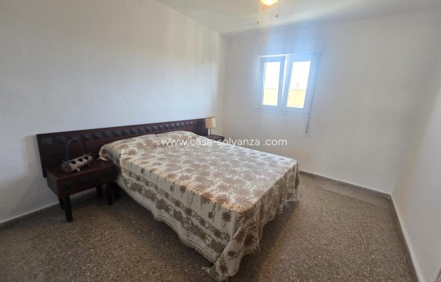 Reventa - Apartamento / piso - Torrevieja - Puerto Deportivo Marina Salinas
