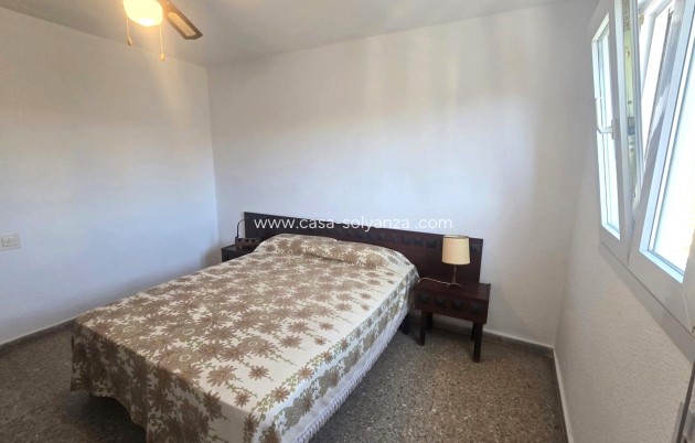 Reventa - Apartamento / piso - Torrevieja - Puerto Deportivo Marina Salinas