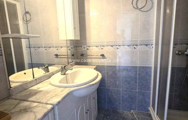 Reventa - Apartamento / piso - Torrevieja - Puerto Deportivo Marina Salinas