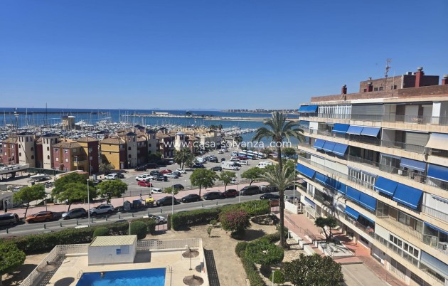 Reventa - Apartamento / piso - Torrevieja - Puerto Deportivo Marina Salinas