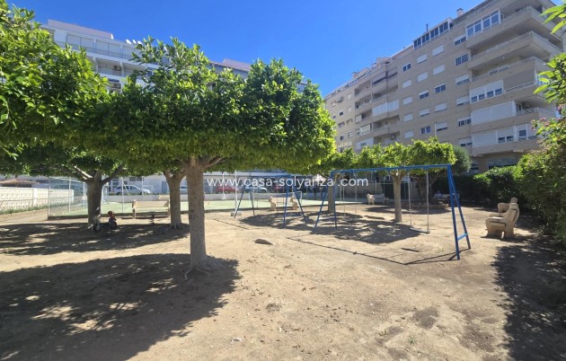 Reventa - Apartamento / piso - Torrevieja - Puerto Deportivo Marina Salinas