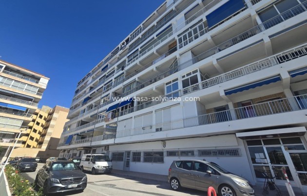 Reventa - Apartamento / piso - Torrevieja - Puerto Deportivo Marina Salinas