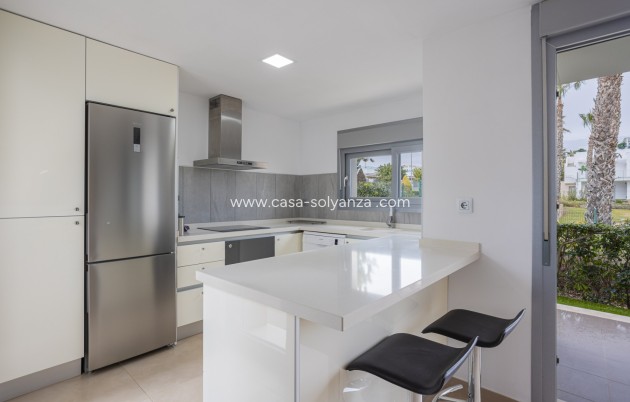 Resale - Apartment / flat - Orihuela - Vistabella Golf