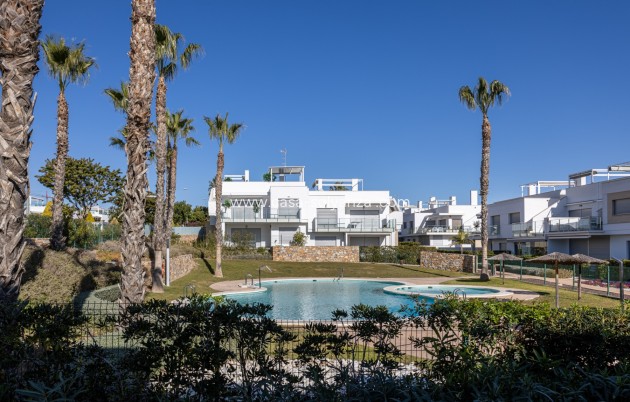 Resale - Apartment / flat - Orihuela - Vistabella Golf