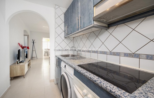 Resale - Bungalow - Torrevieja - Playa De Los Naufragos